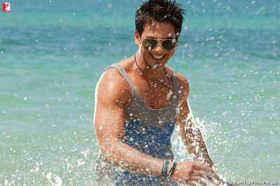 shahid-kapoor-in-badmaash-company6ff89ca026f56f7f9f64ff0000090313.jpg