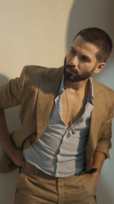 Screen captures from Shahid Insta reel dated 05/10/2023.
