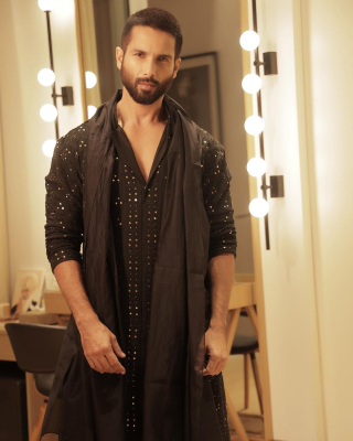 shahidkapoor-11-11-2023-0006.jpg