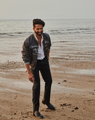 shahidkapoor-1473519731076255744-20211222_103415-img3.jpg