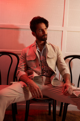 shahidkapoor-1509917787724075008-20220401_210708-img1.jpg