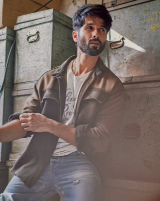 shahidkapoor-1612799437226774531-20230110_184204-img4.jpg