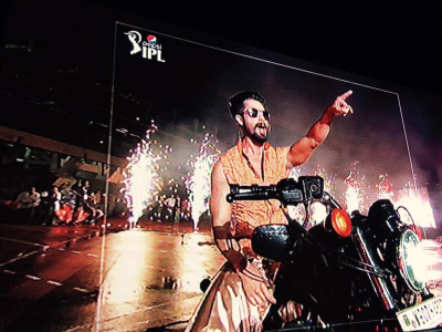 shahidkapoor-585491148778688512-20150407_224542-img1.jpg