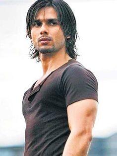 shahidkapoor-499963526610305025-20140814_222928-img1.jpg