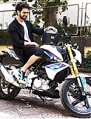 shahidkapoor-1101773524526460928-20190302_144732-img1.jpg