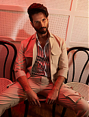 shahidkapoor-1509917752542257152-20220401_210659-img2.jpg