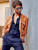 shahidkapoor-1511685626915131397-20220406_181153-img2.jpg