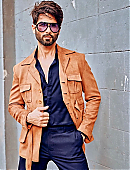 shahidkapoor-1511685626915131397-20220406_181153-img4.jpg