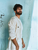 shahidkapoor-1516067303380889602-20220418_202306-img1.jpg