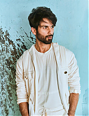 shahidkapoor-1516067303380889602-20220418_202306-img3.jpg