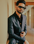 shahidkapoor-1520085166672474112-20220429_222840-img1.jpg