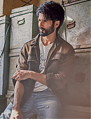 shahidkapoor-1612799437226774531-20230110_184204-img3.jpg