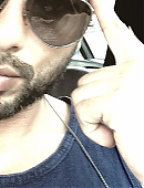 shahidkapoor-512105654283022336-20140917_103757-img1.jpg