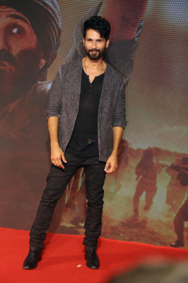 Shahid Kapoor at Gadar 2 Success Party on 2nd Sept 2023 shown to user
