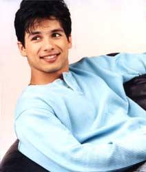 Shahid Kapoor shown to user
