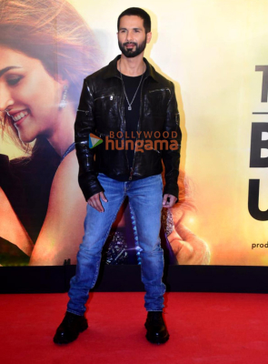 Photos-Shahid-Kapoor-and-Kriti-Sanon-snapped-at-the-trailer-launch-of-Teri-Baaton-Mein-Aisa-Uljha-Jiya-4.jpg