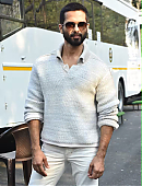 Shahid_Kapoor_at_Big_boss_17_05.jpg