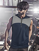 SHAHID_KAPOOR_b9c83121-d737-4def-8645-f6767a42b703_900x.jpg