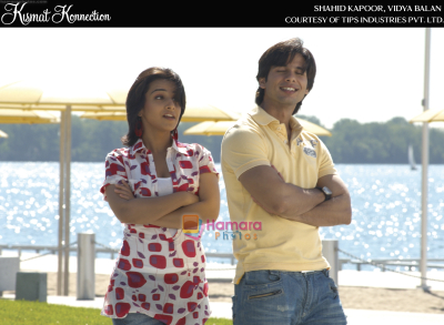 Shahid Kapoor, Vidya Balan in a High Quality Still from Kismat Konnection Movie  shown to user
