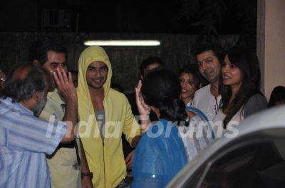 3972-shahid-kapoor-kunal-kohli-priyanka-chopra-at-special-screening-film-teri-meri-kahaani.jpg