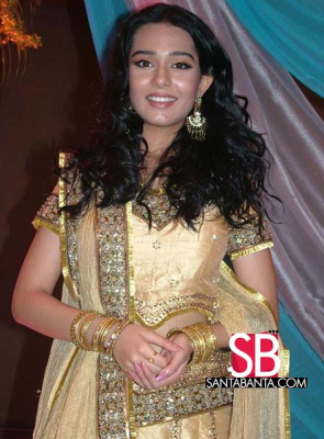 Shahid_Kapoor_and_Amrita_Rao_at_Vivah_press_meet_-_11.jpg